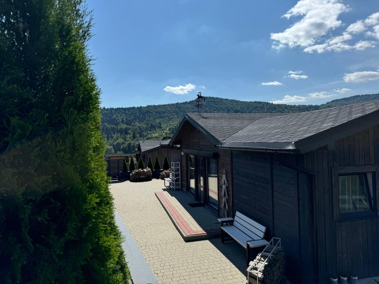 Tustan Holiday home *