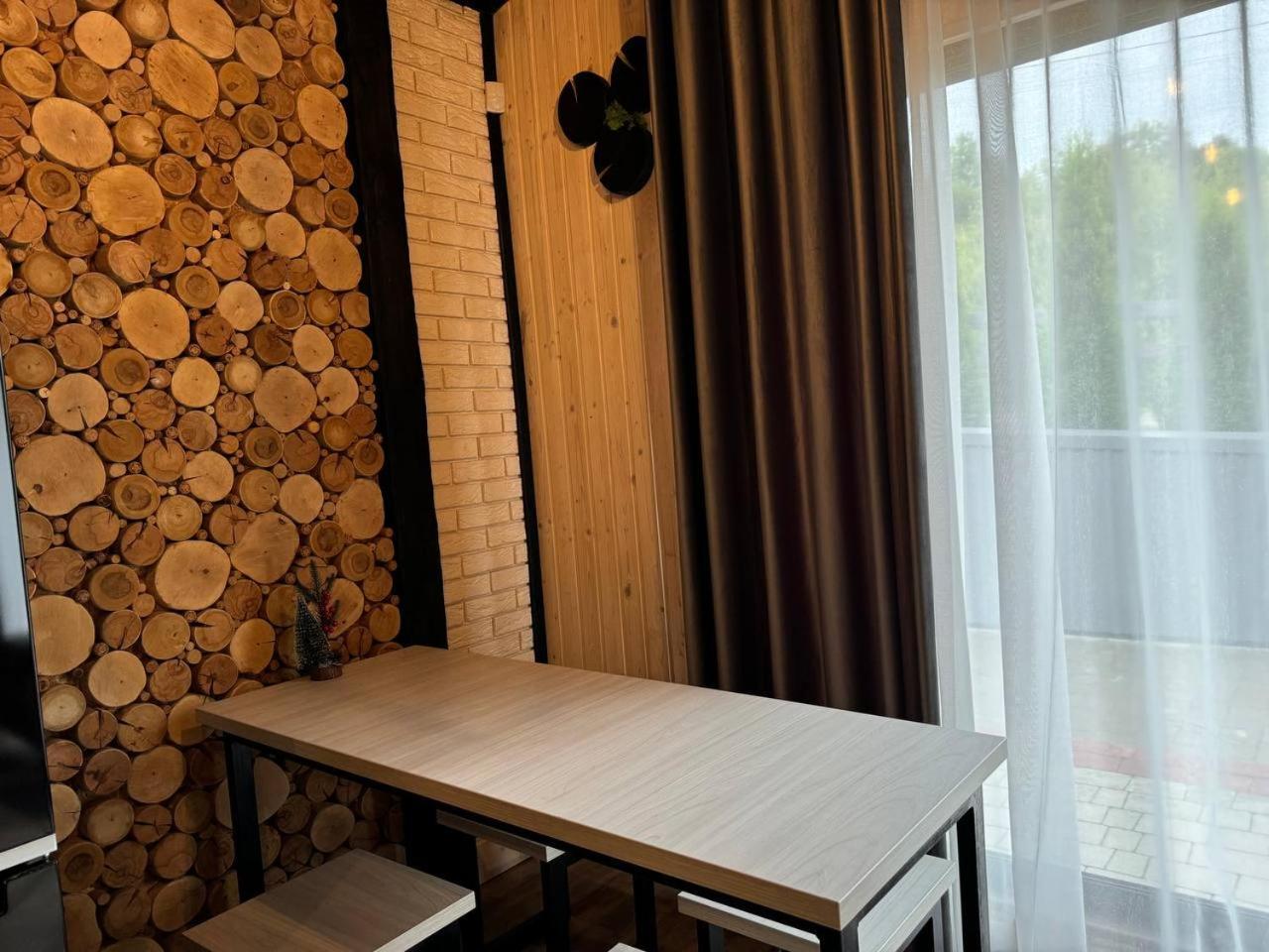 Tustan Holiday home *