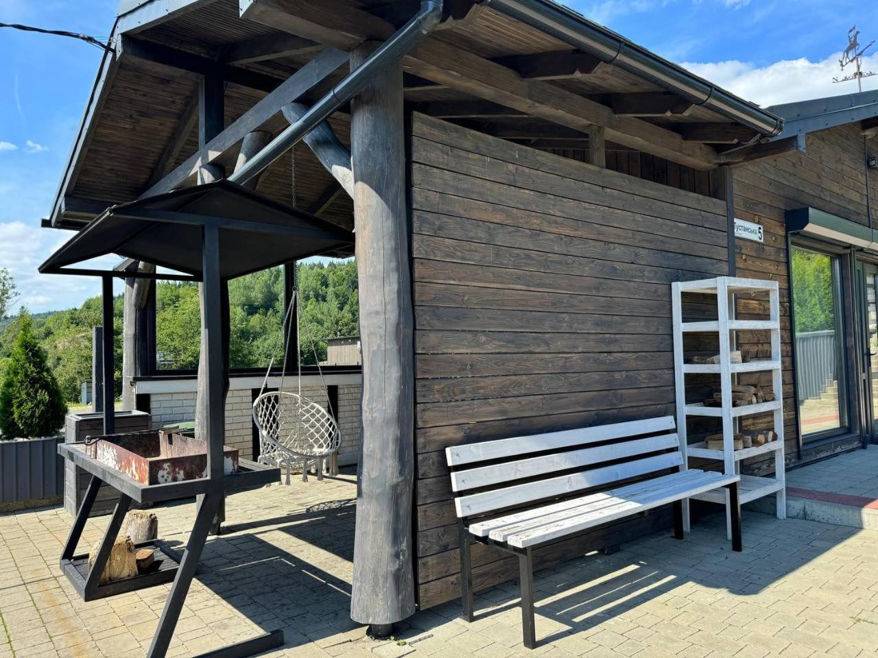Tustan Holiday home